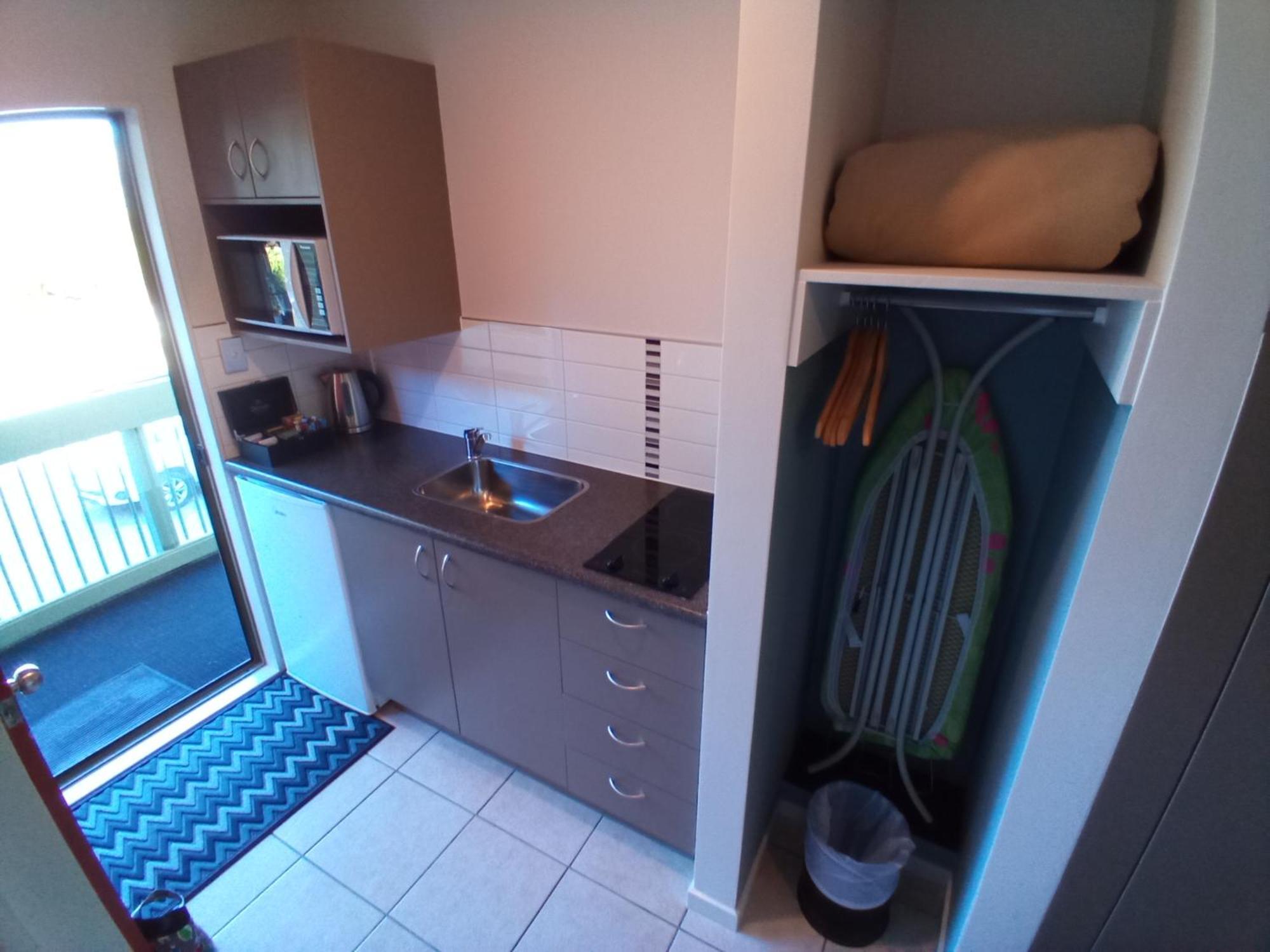 אקורואה La Rochelle Motel מראה חיצוני תמונה